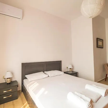 Andronikos Guest House Kavos Exterior photo