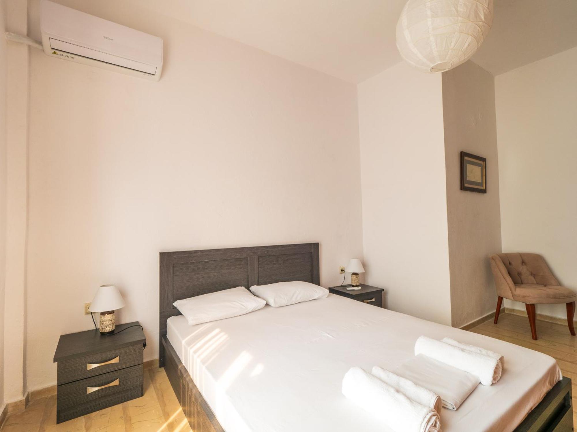 Andronikos Apartment *